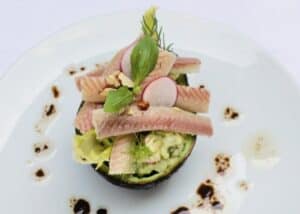 Read more about the article Gefüllte Avocado mit Aal