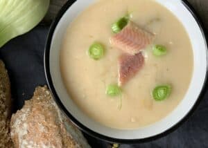 Read more about the article Kartoffel-Fenchel-Suppe mit Aalfilet